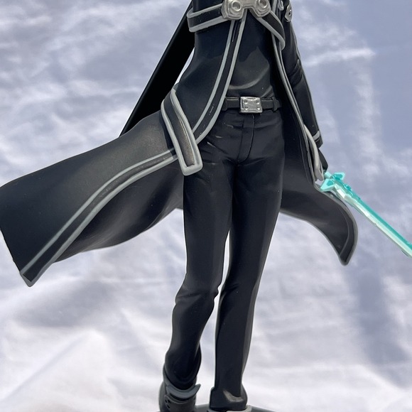 Sword Art Online Kirito Pop Up Parade Figure Anime Collectable Green Crunchyroll - Picture 10 of 16